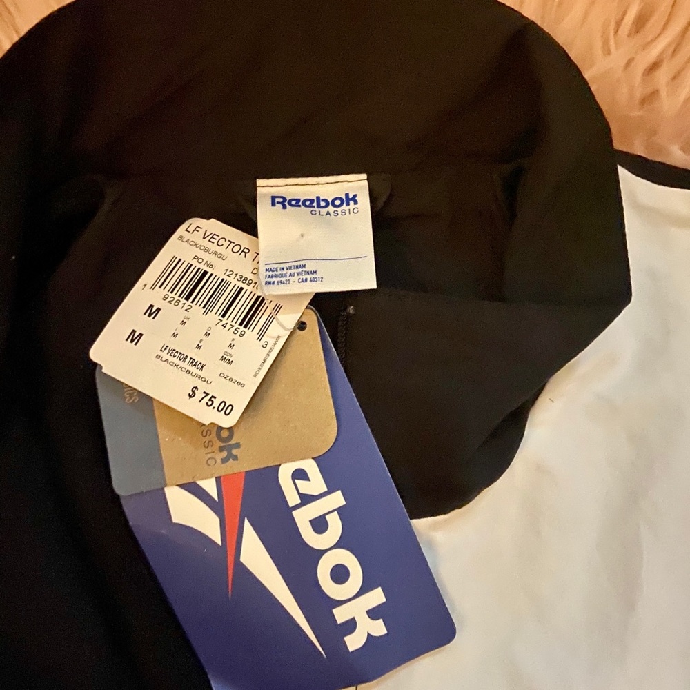 Men’s vintage Reebok jacket size M